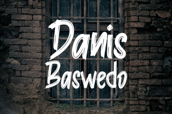 Danso Baswedo: Crafting Visual Impact Through Typography